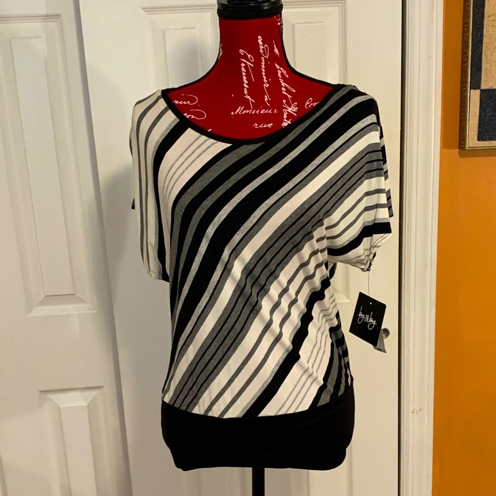 Black&White formal blouse